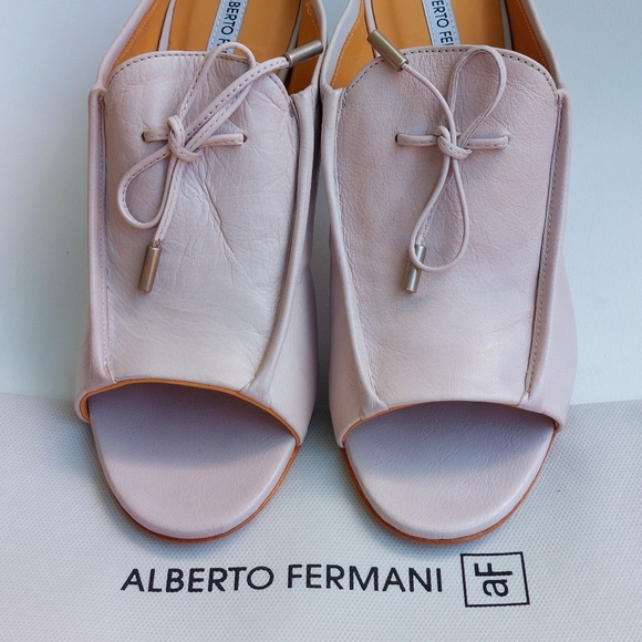 Alberto Fermani dove grey leather mules, EU40, NWT - Picture 2 of 10